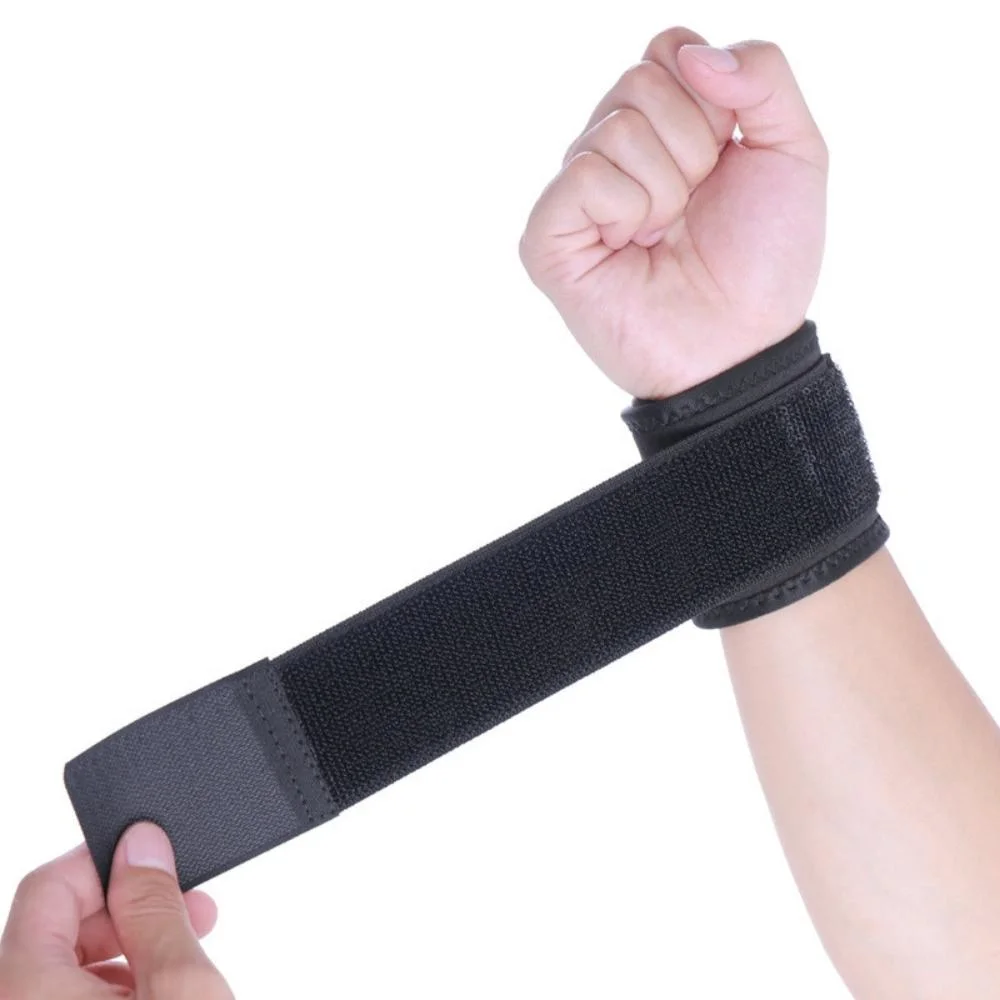 Adjustable Sports Wristband Compression Brace One Size Fits Most Wbb19928